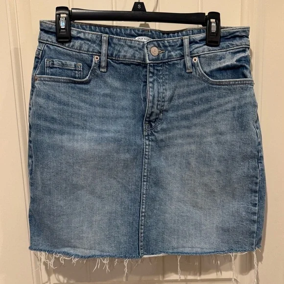 Old navy denim skirt - Picture 3 of 4